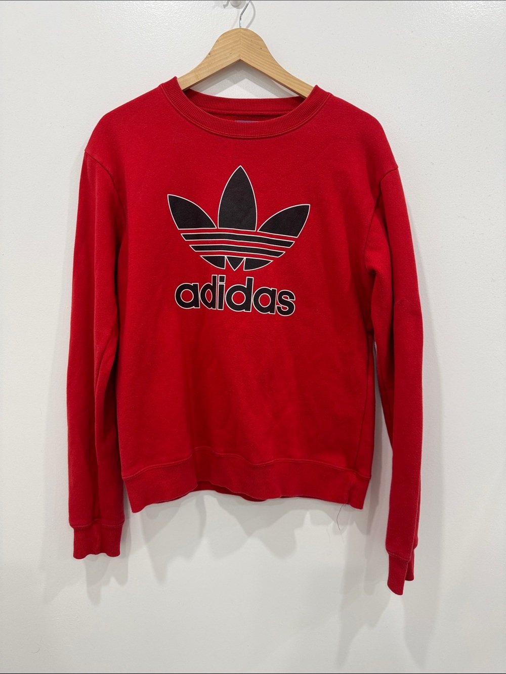Adidas Originals Trefoil Logo Crewneck Sweatshirt Red Black Spell Out Adult sz S